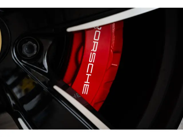 Porsche Cayenne 3.0 E-Hybrid 2023 Hybride Benzine 19