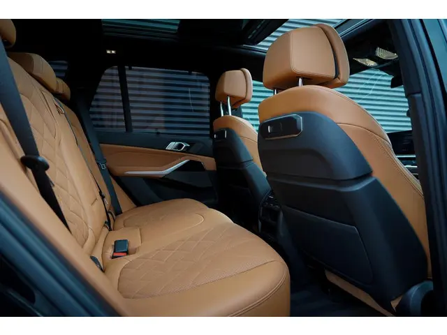 BMW X5 xDrive50e M-Sport 2023 Hybride Benzine 8