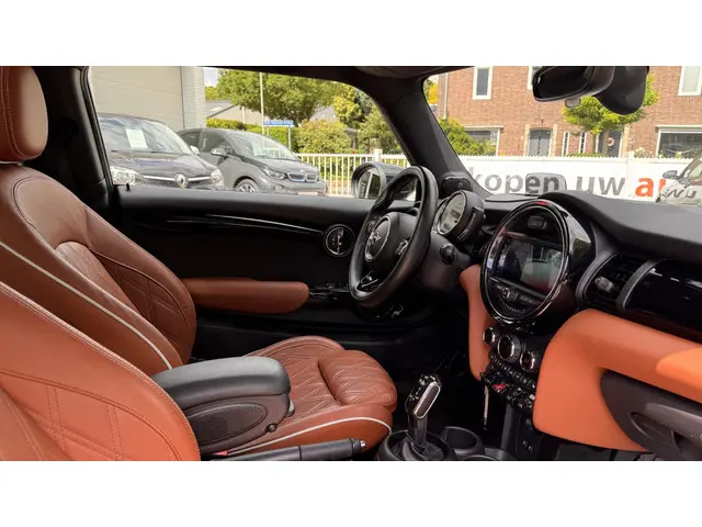 MINI Cooper Mini 1.5 60 Years Edition 2019 Benzine 14