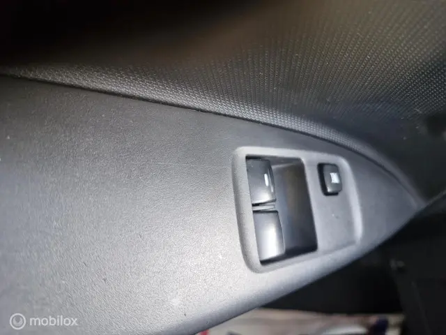 Mitsubishi Space Star 1.0 Active 2019 Benzine 16