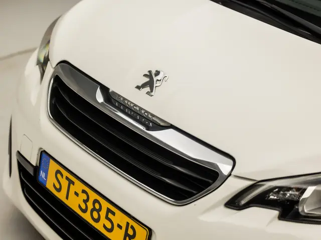 Peugeot 108 1.0 e-VTi Sport 2018 Benzine 22