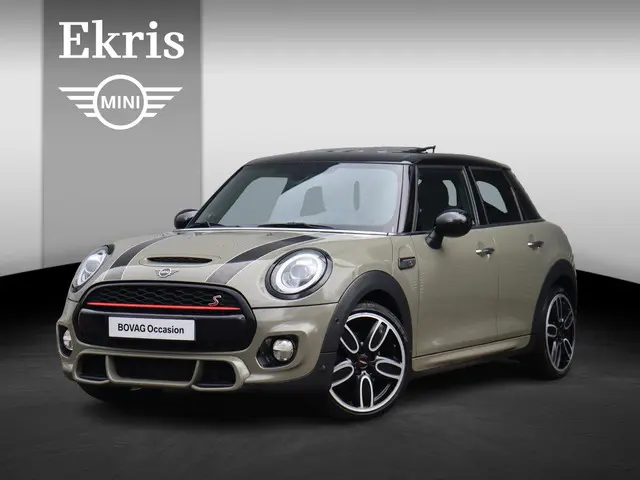 MINI 5-Deurs Cooper S 2018 Benzine