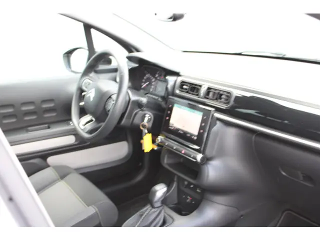 Citroën C3 1.2 PT 110 AUTOMAAT 2018 Benzine 9