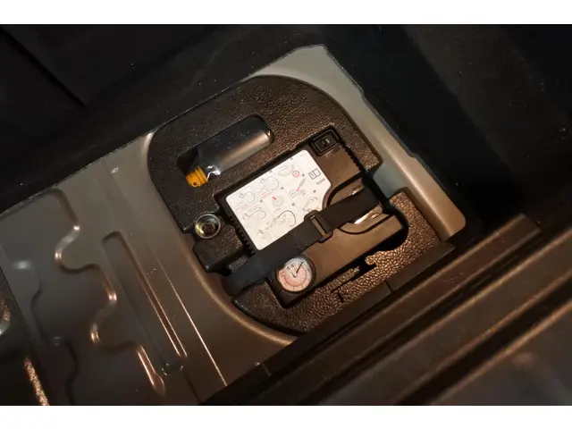 MINI One Mini 102pk BNS 2017 Benzine 31