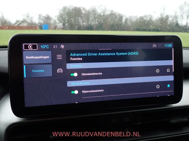 Jeep Avenger Altitude 54kWh 2024 Elektrisch 15