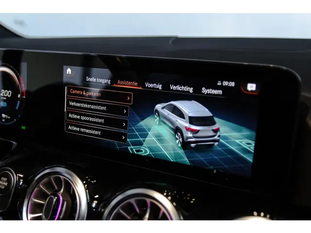 Mercedes-Benz GLA 250 e AMG Line 2021 Hybride Benzine 20