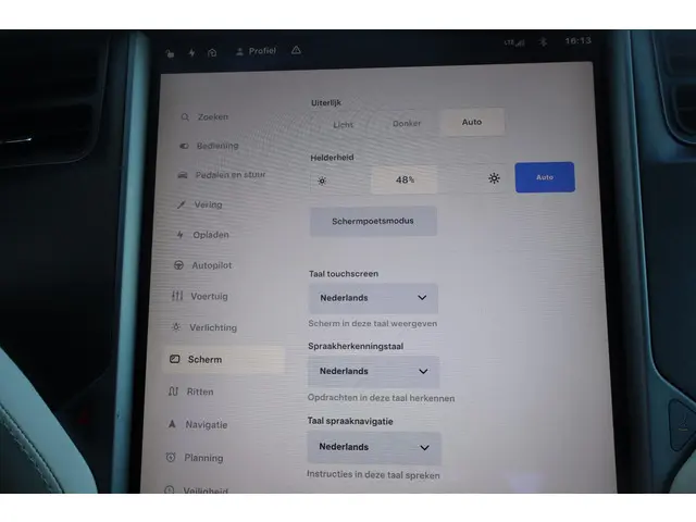 Tesla Model S 75D Base 2018 Elektrisch 40