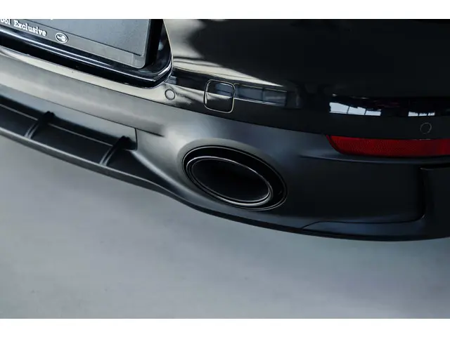 Porsche 911 Carrera GTS Cabrio 2022 Benzine 9
