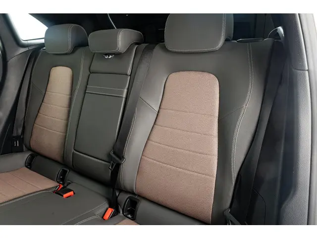 Mercedes-Benz EQA 250 67 kWh 2023 Elektrisch 17