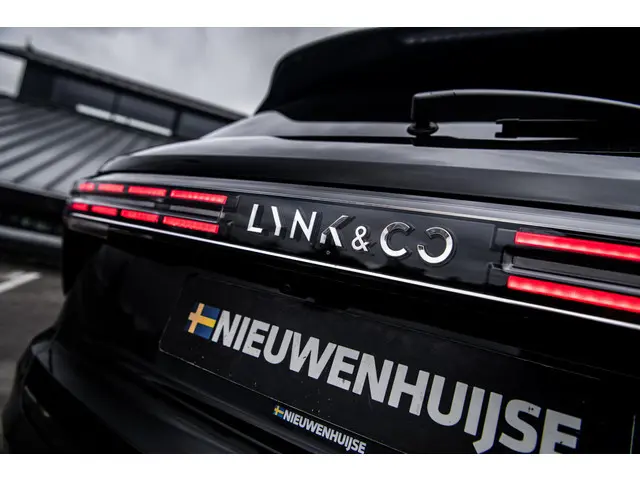 Lynk & Co 01 1.5 More 2025 Hybride Benzine 44