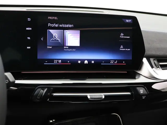 BMW X1 xDrive25e 2025 Hybride Benzine 12