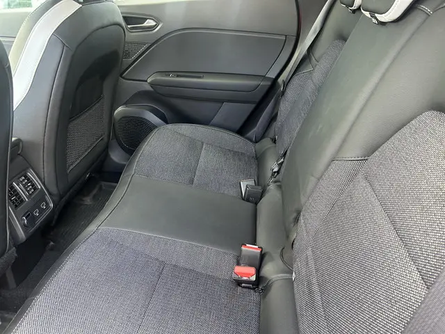 Mitsubishi ASX 1.3 DI-T 7DCT First Edition 2024 Benzine 19
