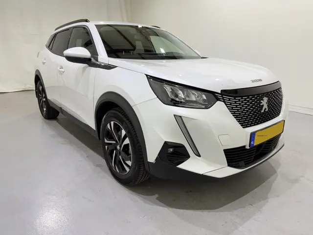 Peugeot 2008 1.2 Blue Lease Allure 2021 Benzine 47