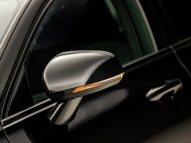 Volvo S60 2.0 T4 R-Design 2020 Benzine 34