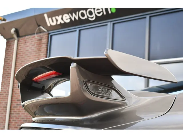 Porsche 911 3.8 GT3 2015 Benzine 80