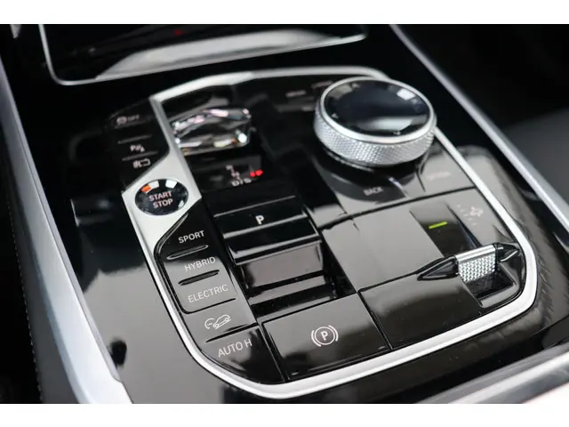 BMW X5 xDrive50e 2023 Hybride Benzine 34