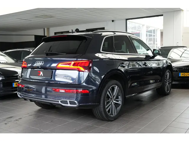 Audi Q5 55 TFSI e S Edition 2020 Hybride Benzine 6