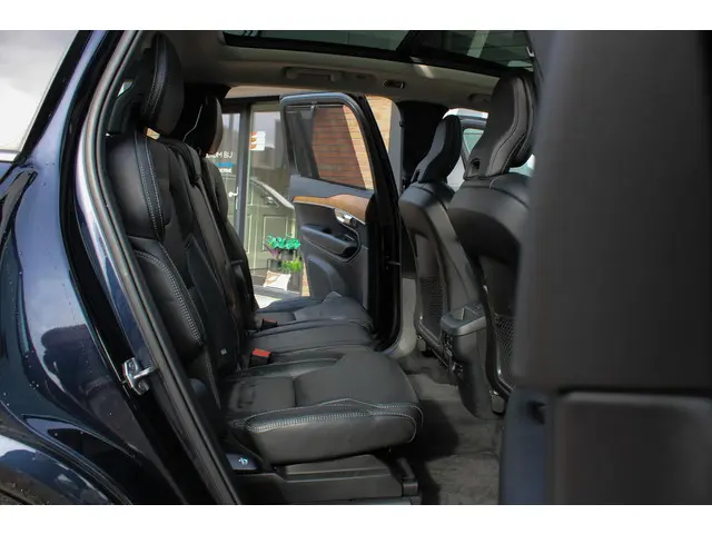 Volvo XC90 2.0 T5 AWD Inscription 2018 Benzine 24