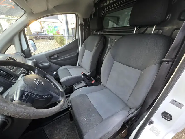 Nissan NV200 1.6 2013 Benzine 6