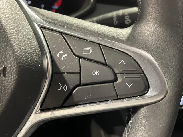 Renault Clio 1.0 TCe 90 GPF techno 2023 Benzine 20