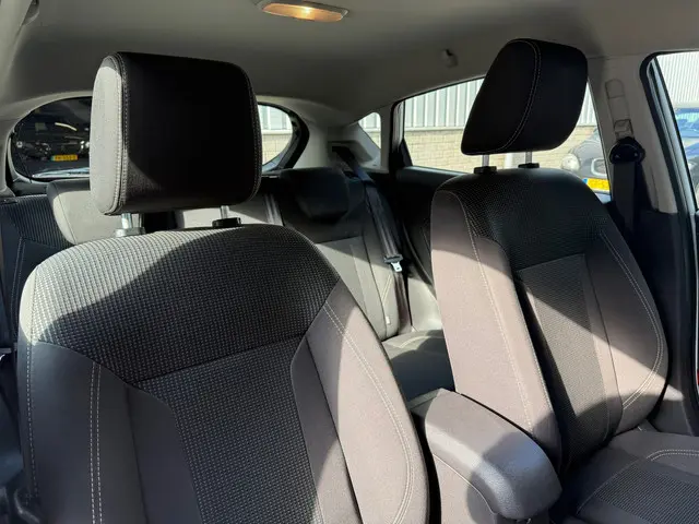 Ford Fiesta 1.0 EcoBoost Titanium 2016 Benzine 17