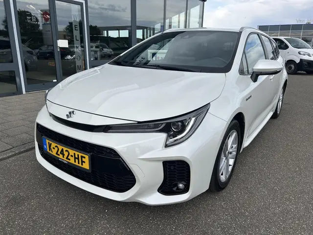 Suzuki Swace 1.8 Hybrid Style 2021 Hybride Benzine 4