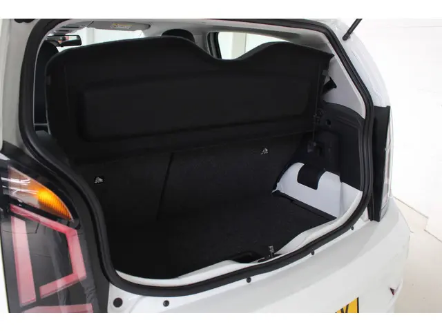 Volkswagen up! 1.0 2020 Benzine 5