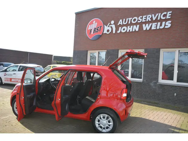 Suzuki Ignis 1.2 Smart Hybrid, airco 2021 Hybride Benzine 9