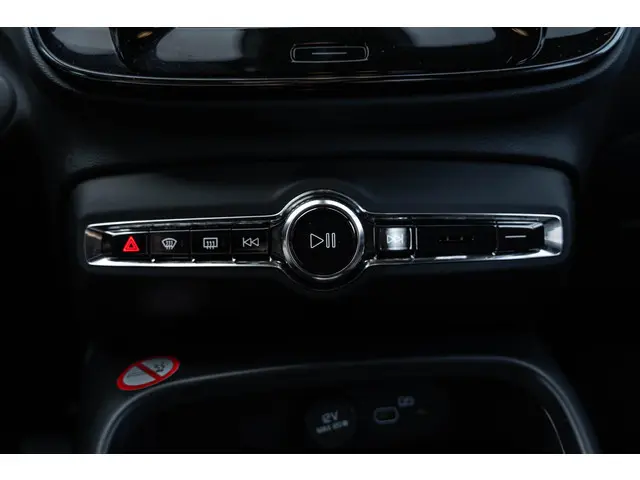Volvo XC40 Extended Range Plus 2023 Elektrisch 33