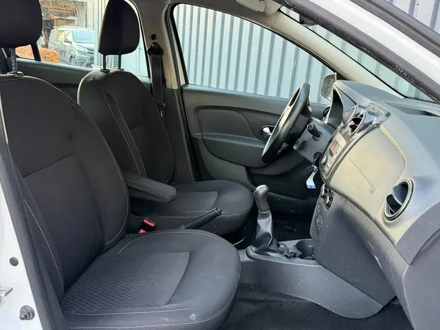 Dacia Logan MCV 0.9 TCe Laureate 2019 Benzine 9