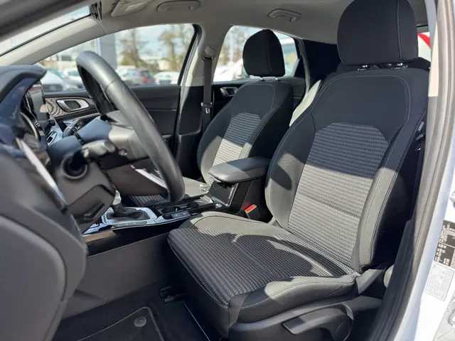 Kia XCeed 1.6 GDi PHEV DynamicLine 2022 Hybride Benzine 19