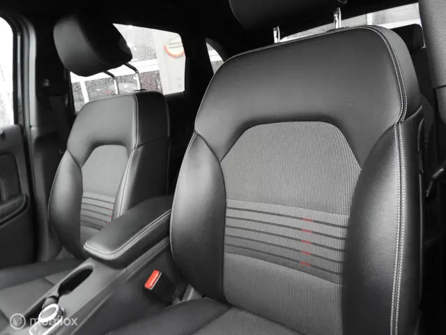 Mercedes-Benz B-Klasse 250 Prestige 2015 Benzine 13