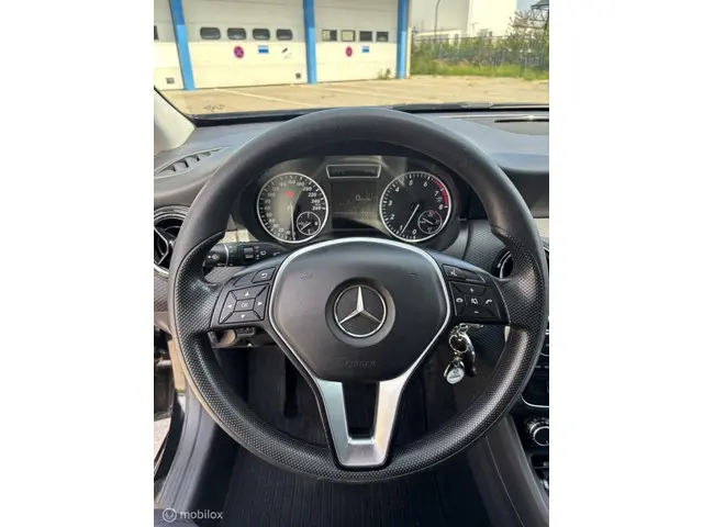 Mercedes-Benz A-Klasse 180 Ambition 2014 Benzine 16