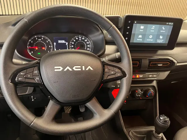 Dacia Sandero 1.0 TCe 90 Expression 2023 Benzine 17