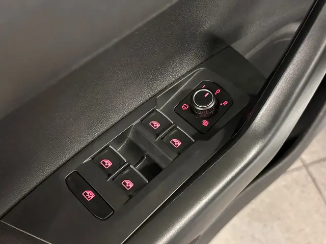 Volkswagen Polo 2.0 TSI GTI 2018 Benzine 21