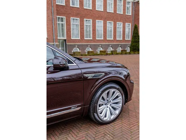 Bentley Bentayga 3.0 V6 Hybrid 2022 Hybride Benzine 117