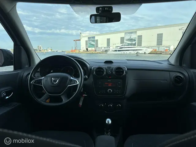 Dacia Lodgy 1.3 TCe Lauréate 7p Airco Ex BPM !! 2019 Benzine 8