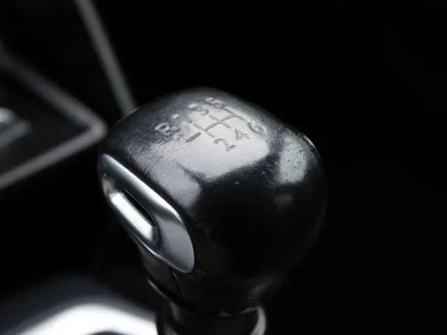 Peugeot 2008 1.2 PT Blue Lease Allure 2020 Benzine 27