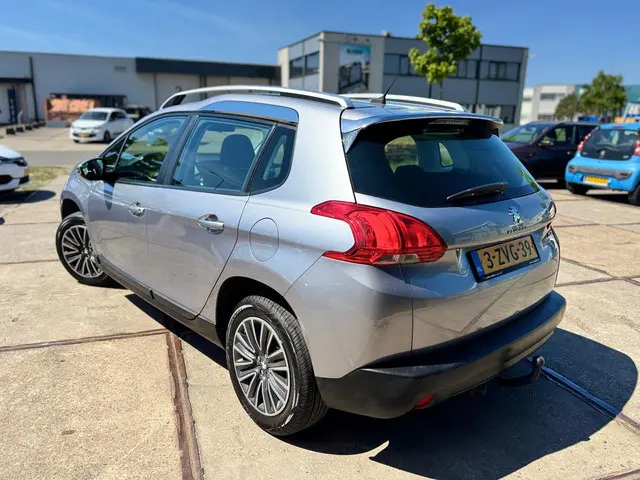 Peugeot 2008 3