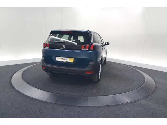 Peugeot 5008 PureTech 130 EAT8 Active Pack 2023 Benzine 10