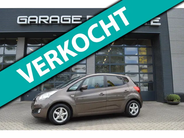 Kia Venga 1.6 CVVT Plus Pack automaat 2012 Benzine