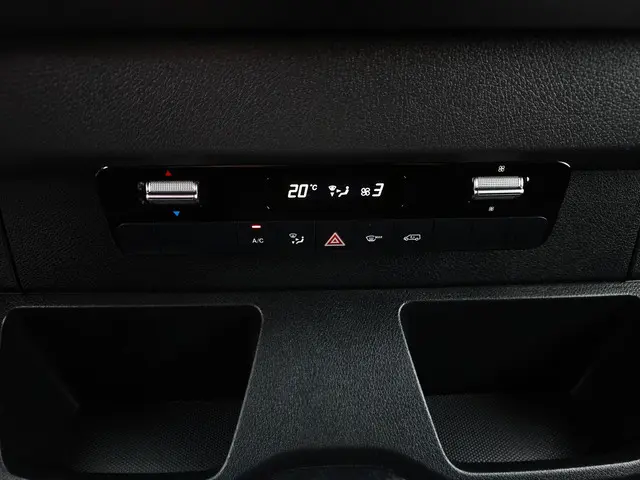 Mercedes-Benz Sprinter 317 1.9 CDI L2 H2 RWD 2022 Diesel 15