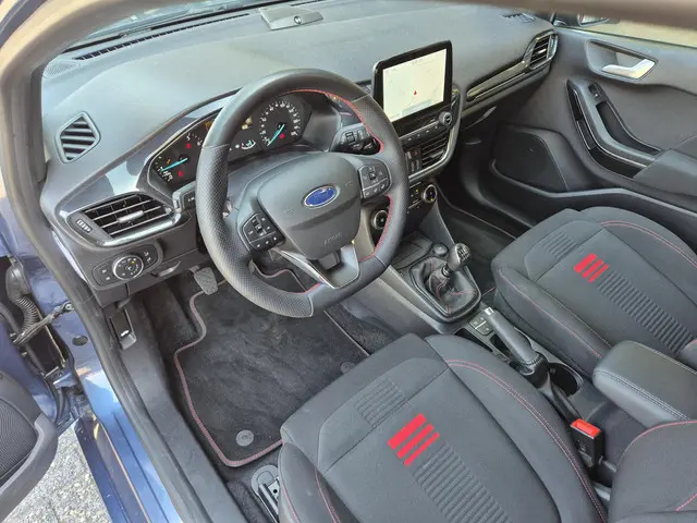 Ford Fiesta 1.0 EcoBoost Hybrid ST-Line X 2023 Benzine 24