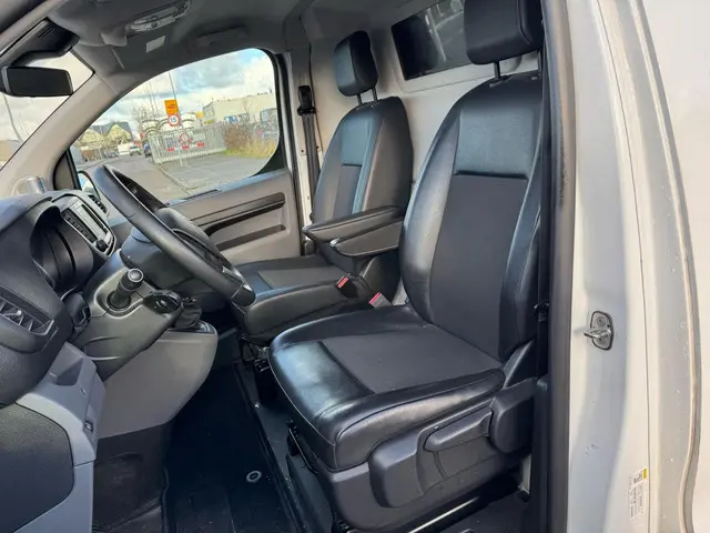 Citroën Jumpy 1.5 BlueHDI 120 M Club 2021 Diesel 11