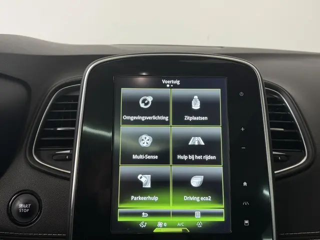 Renault Scénic 1.3 TCe Bose 2018 Benzine 37