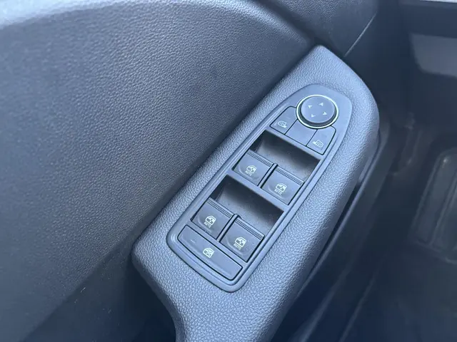 Renault Clio 1.0 TCe 90 Evolution 2022 Benzine 18