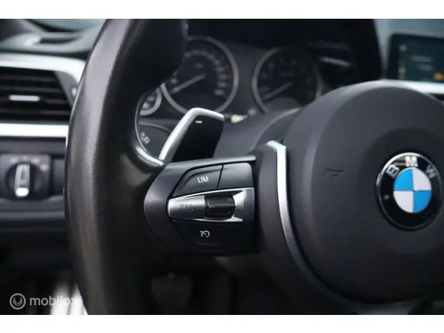 BMW 4 Serie Coupé 440i High Executive 2017 Benzine 49