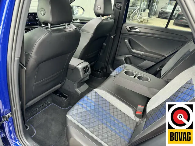 Volkswagen T-Roc 2.0 TSI 4Motion R 2023 Benzine 12