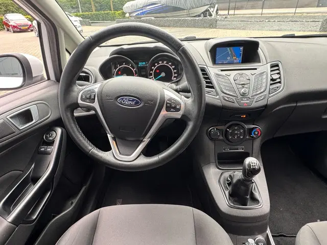 Ford Fiesta 1.0 Style Nap / Navi / Pdc / Led 2017 Benzine 5