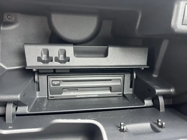 Volkswagen Polo 1.2 TSI Cross 2014 Benzine 44